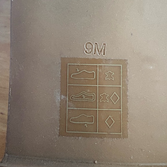 NIB Jack Rogers Collins Flat Leather Sandals, Ivory & Platinum, Size 9 - Picture 2 of 7